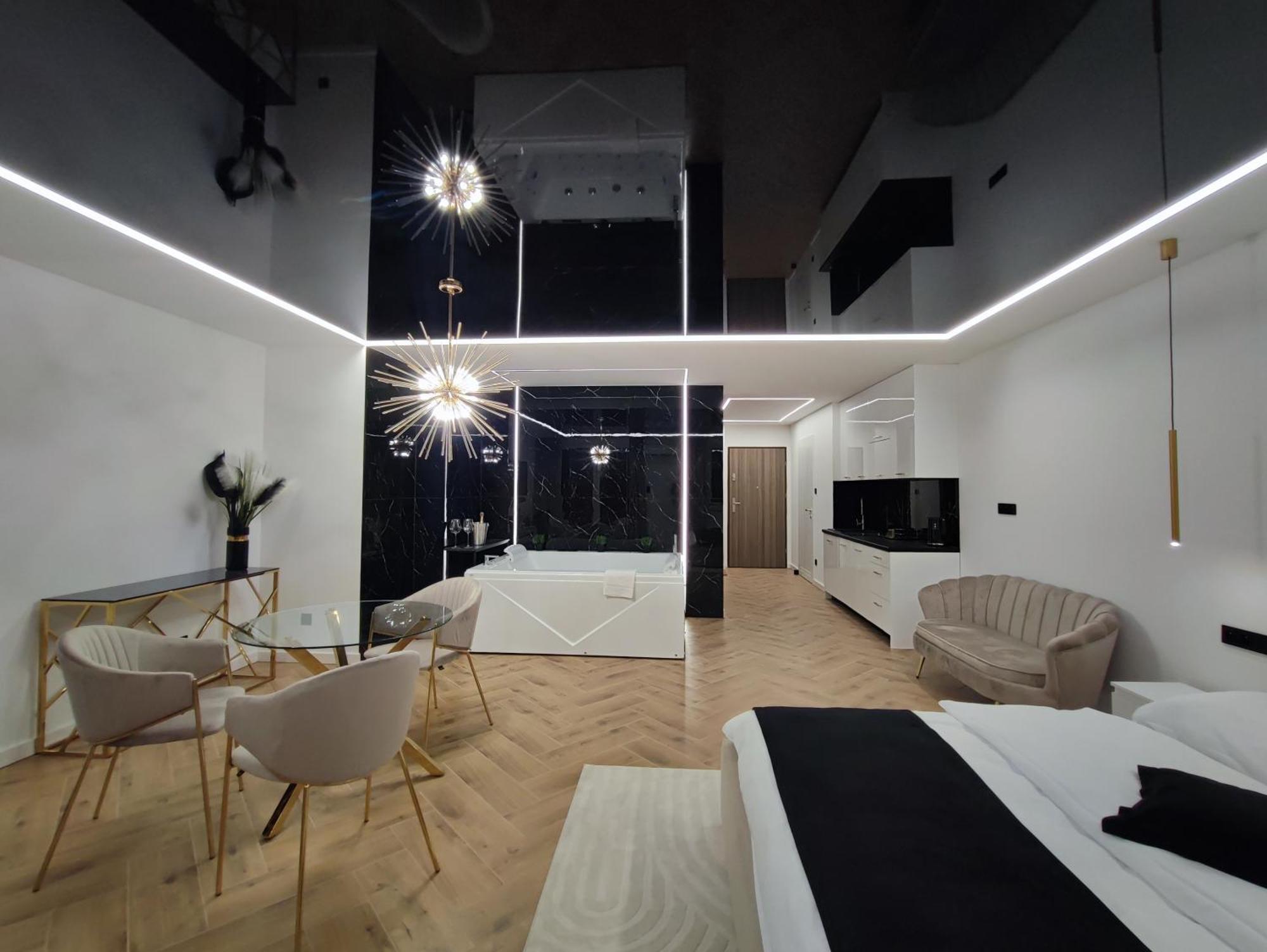 Apartament Z Jacuzzi Na Wylacznosc Dolina Baryczy Zmigrod Esterno foto
